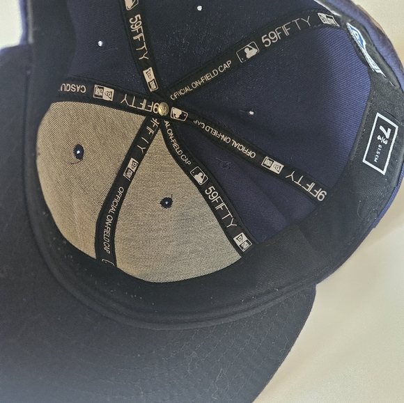 Cleveland Indians Baseball Cap - Picture 2 of 2